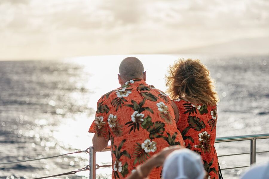 Oahu: Waikiki Sunset Catamaran Cocktail Cruise - A crew that shapes the evening