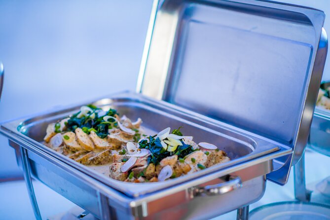 Ocean Vision: Show & Dance Night with buffet, open bar & transfer - What the Ocean Vision evening is really like