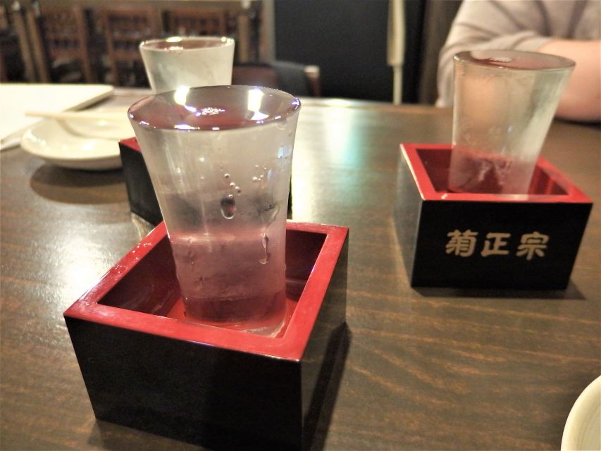 Osaka: Bar-Hopping Night Tour in Namba - Dotonbori after dark, with time for photographs