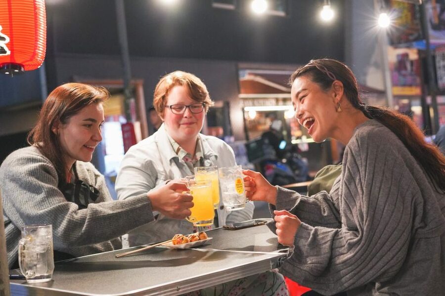 Osaka: Bar-Hopping Night Tour in Namba - The guides shape the evening
