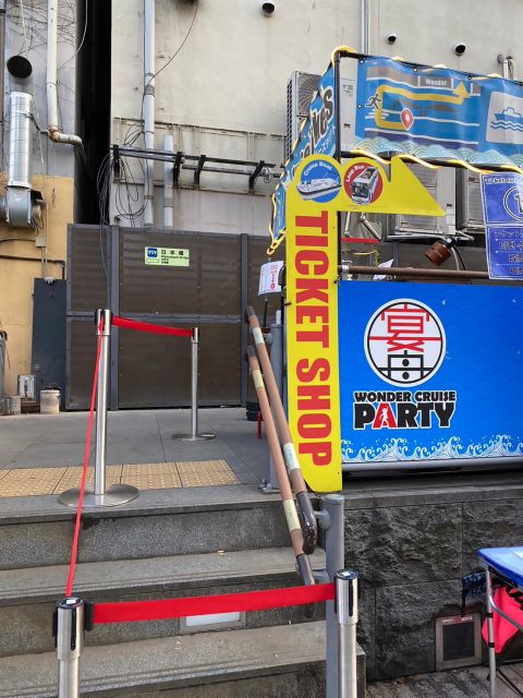 Osaka: Dotonbori District River Cruise with Drink Discount - What the 20-minute Dotonbori cruise is really like