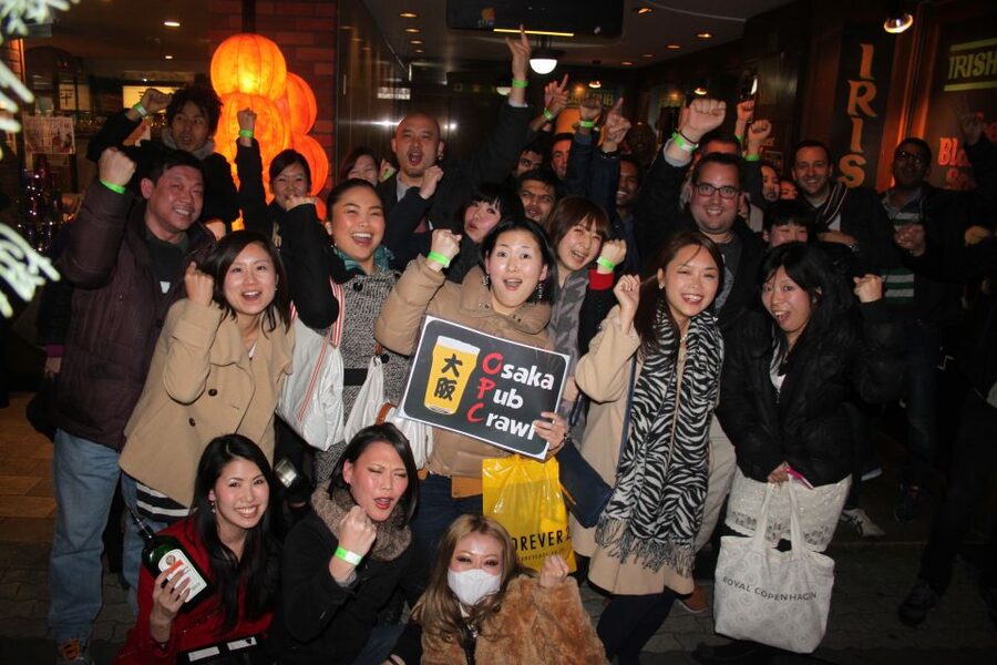 Osaka: Guided Pub Crawl - Starting at Voyager Lounge in Shinsaibashi