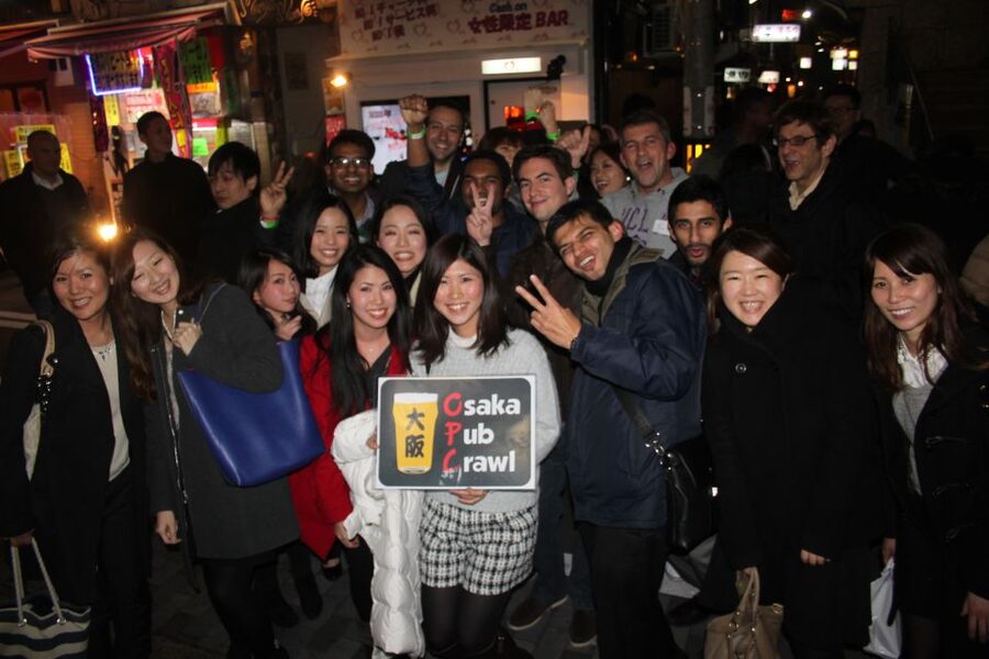 Osaka: Guided Pub Crawl - The second stop: louder music and easier introductions