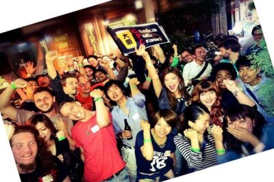 Osaka Pub Crawl and Nightlife Tour