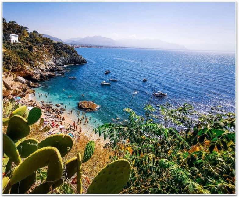 Palermo: boat tour with drinks and fresh fruit on board - Prosecco, fruit, and an unhurried four hours