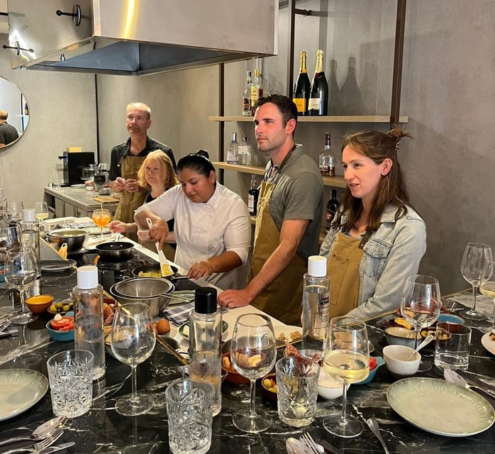 Palma: Mediterranean Cooking Class with Drinks - Price, cancellation, and timing
