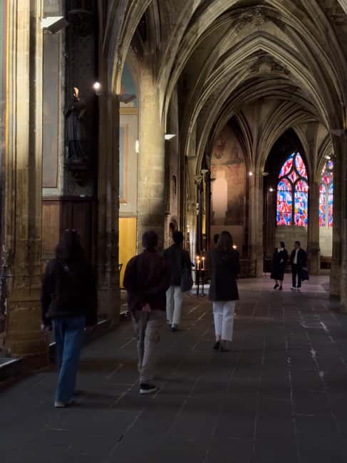 Paris: Historic Churches Walking Tour with Drink - Is $53 a fair price?
