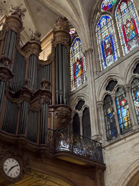 Paris: Historic Churches Walking Tour with Drink - Should you book this Paris churches tour?