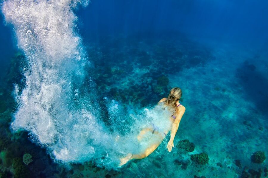 Paros: Private Catamaran Cruise with Lunch, Drinks & SUP - Swimming, Snorkeling, SUP, and the Underwater Scooter