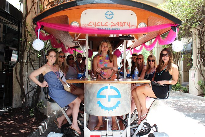 Pedibus Pub Crawl in Fort Lauderdale - What the guides add to the evening
