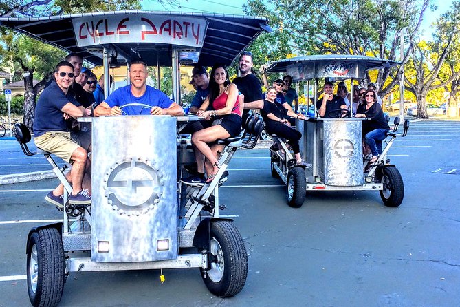 Pedibus Pub Crawl in Fort Lauderdale - The right group for this Cycle Party ride