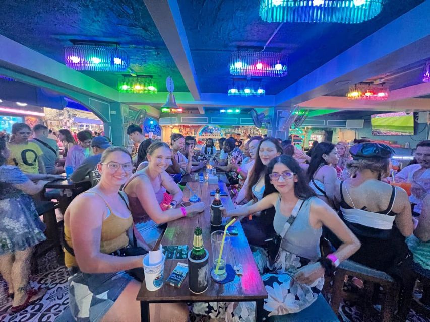 Phuket: Bar Crawl Tour - The guide can shape the whole evening