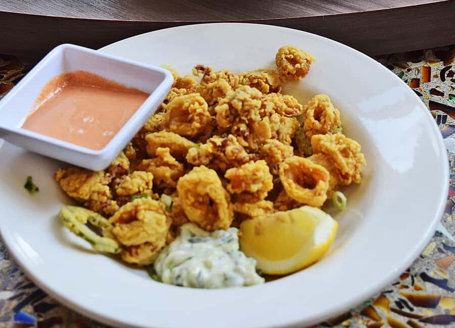 Pickle Pub Crawl: Ferry Rides and Appetizers - Why the ferries make this pub crawl different