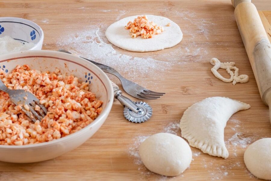 Polignano a Mare: Pasta Making Cooking Class with Drink - The aperitivo gives the evening an easy start