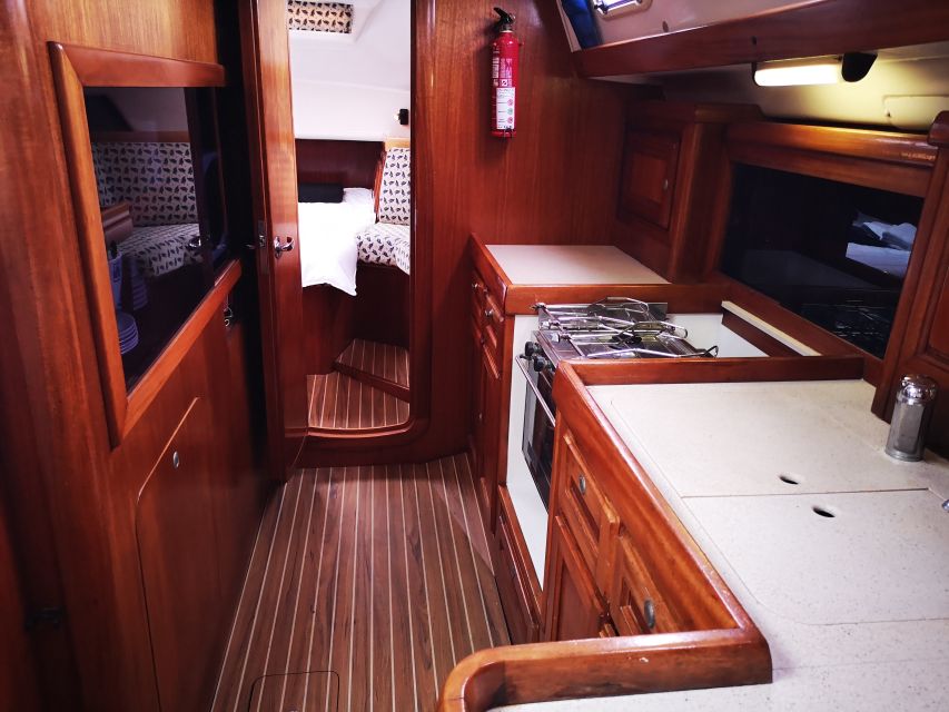Ponta Delgada: Private Sailboat Cruise with Drinks & Snacks - Practical details that affect your day