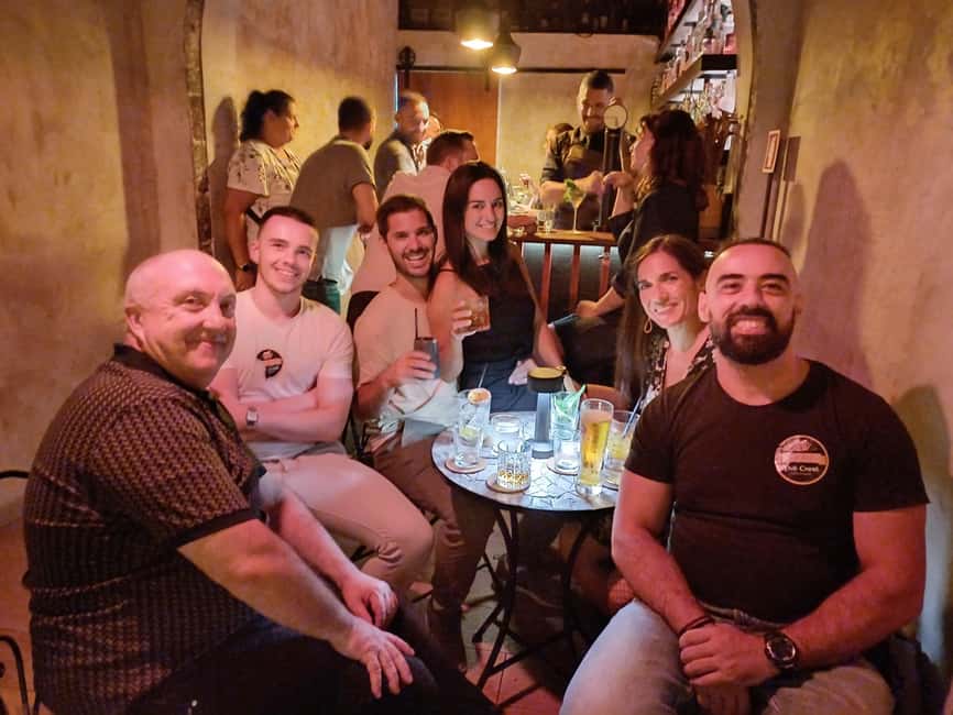 Ponta Delgada: Pub Crawl Tour as Locals from Azores - A 10pm start in Jardim Antero de Quental