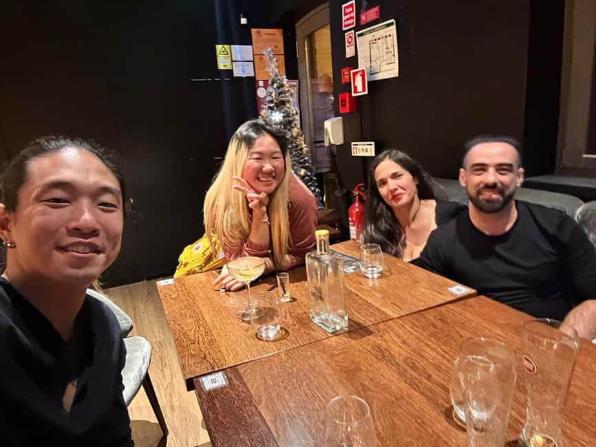 Ponta Delgada: Pub Crawl Tour as Locals from Azores - Why the 10-person limit matters
