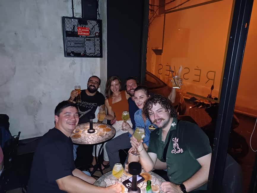 Ponta Delgada: Pub Crawl Tour as Locals from Azores - How the three-hour crawl is paced