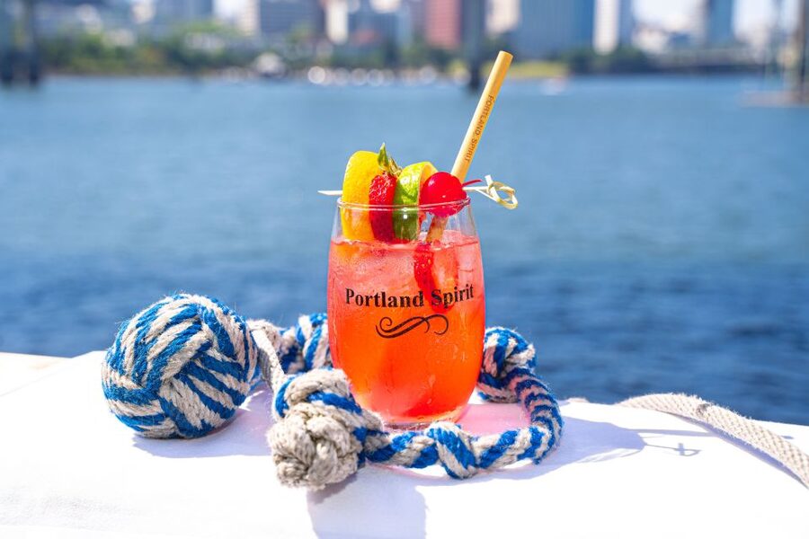 Portland: Happy Hour Sightseeing Cruise - My verdict on the Portland Spirit