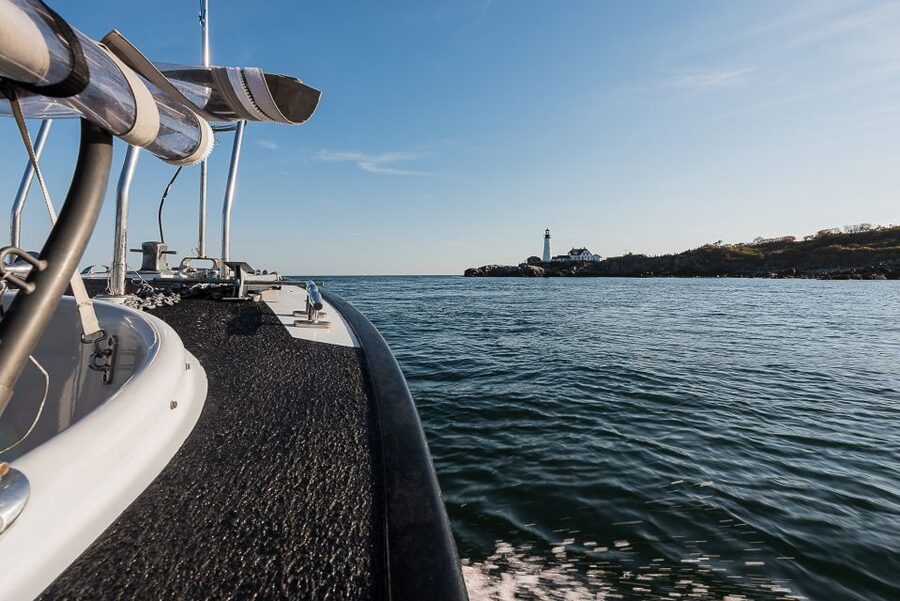 Portland: Maine Lighthouses Sightseeing Cruise with Drinks - At a glance