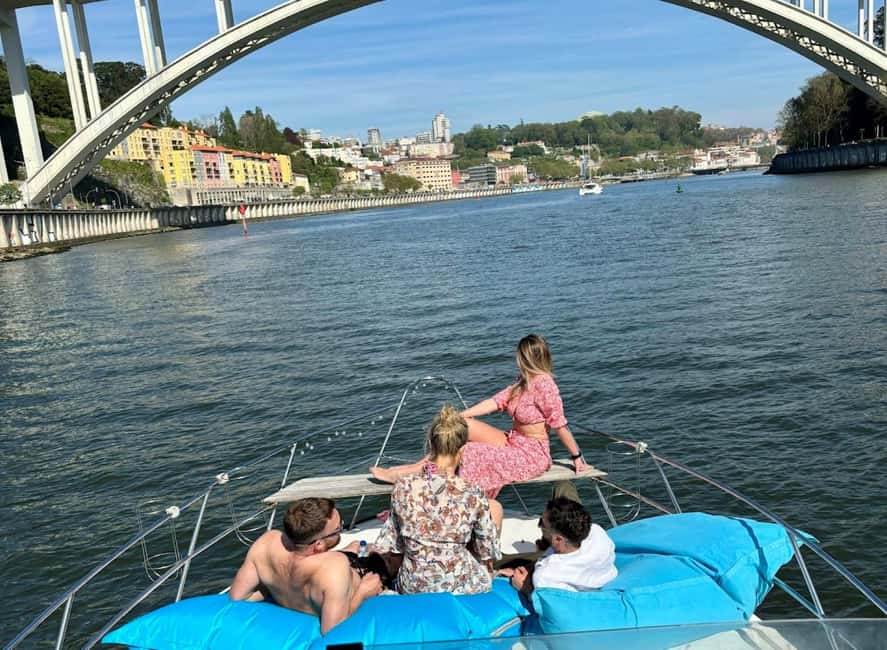 Porto: 6 Bridges Cruise, Welcome Drink & Sunset Option - Key things to know before you book