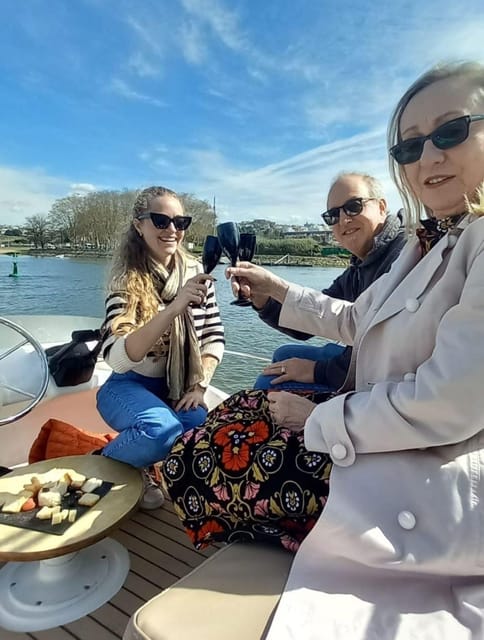 Porto: Private 6 Bridges Tour, welcome drink & sunset option - Who will enjoy this cruise most