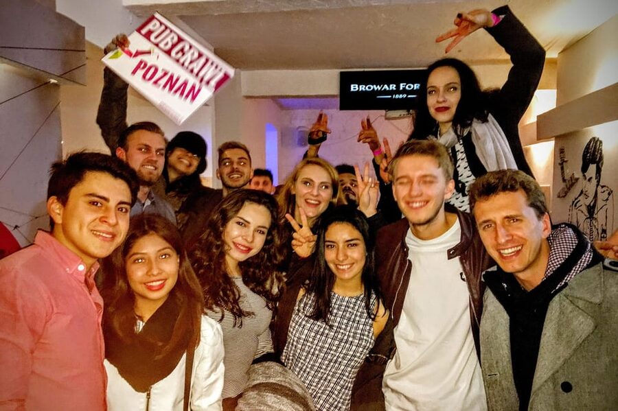 Poznan: Pub Crawl with Free Club Entry - Starting beside Poznan City Hall at 9 p.m.