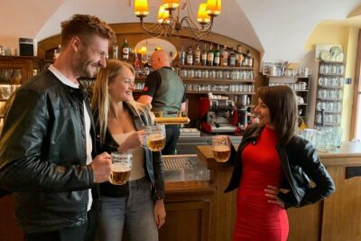 Prague Historic Pub Tour with Drinks Included