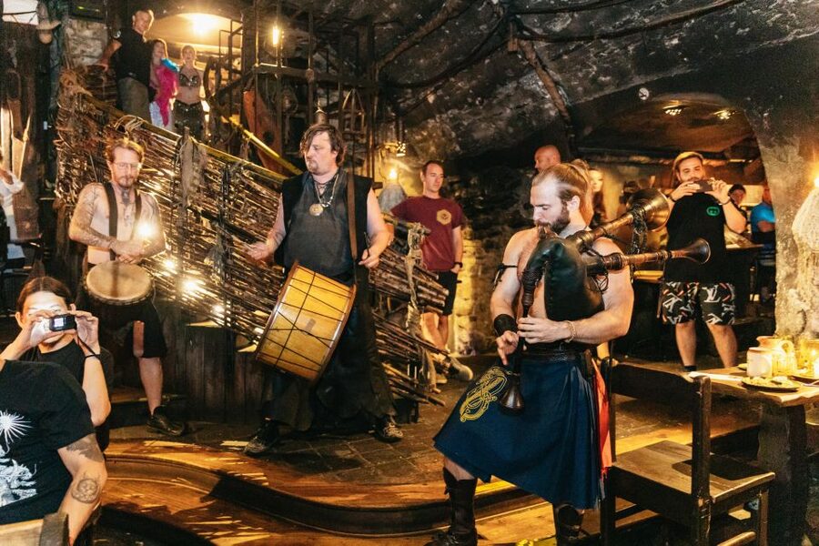 Prague: Medieval Dinner with Unlimited Drinks - Who should book this dinner