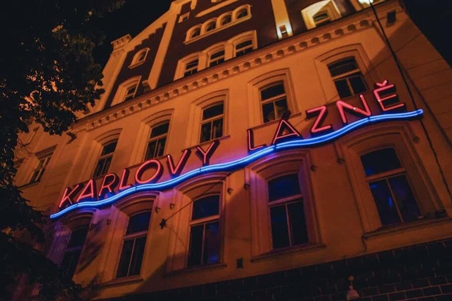 Prague: Pub Crawl with Karlovy Lazne Entry and shots - What the party guides add to the night