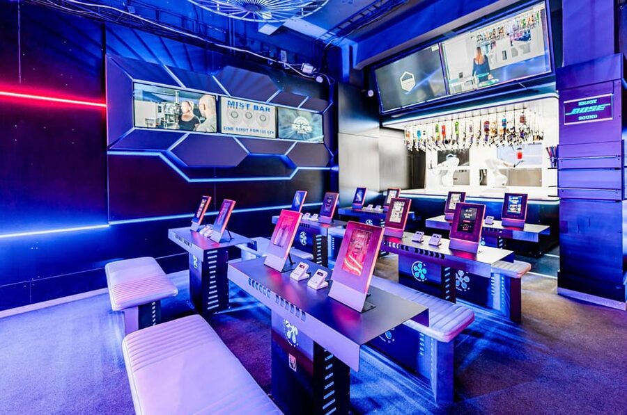 Prague: Robotic Bar Entry with a Drink Included - How long should you allow?