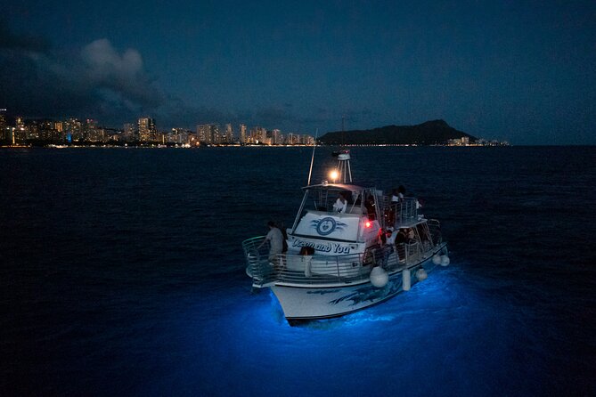Premier Waikiki Sunset Party Cruise with Live DJ and Full Bar - The boat is lively, compact, and sometimes rough