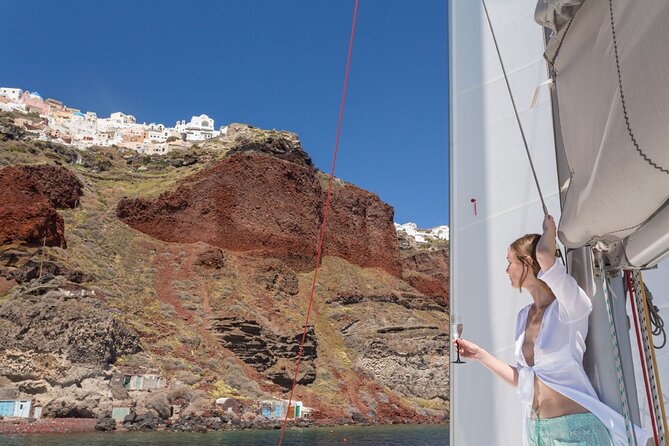 Premium Small-Group Catamaran Cruise with BBQ, Open Bar, Transfer - Palea Kameni and the Hot Spring Reality Check