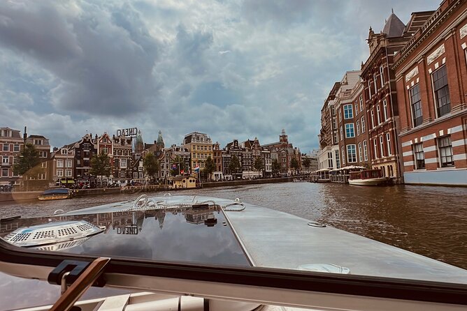 Private All-Inclusive Cruise with Captain - A private cruise aboard Drift Away