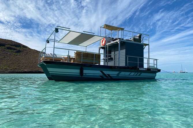 Private Cabo 35ft cat experience Food and open bar included! - Is $2,235 good value for your group?