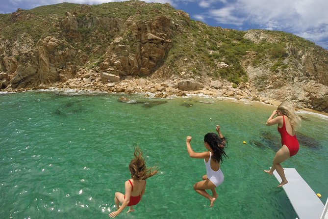 Private Cabo 35ft cat experience Food and open bar included! - Ninety minutes at Pelican Rock