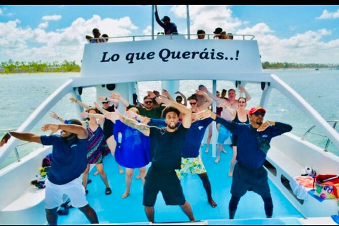 Private Catamaran Cruise with Slide & unlimited drinks - A private catamaran that feels more like a floating party