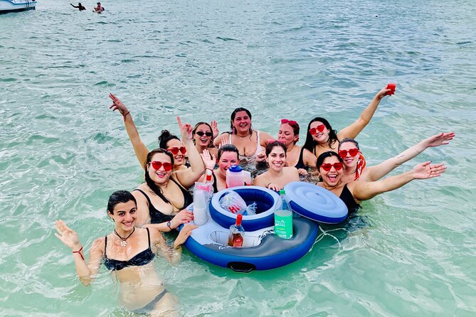 Private Catamaran Cruise with Slide & unlimited drinks - Open bar details need a clear question