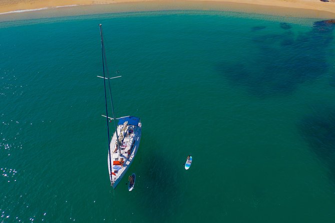 Private Luxury Sailing Cruise in Los Cabos with Lunch and Open Bar - A Four-Hour Private Sailing Day