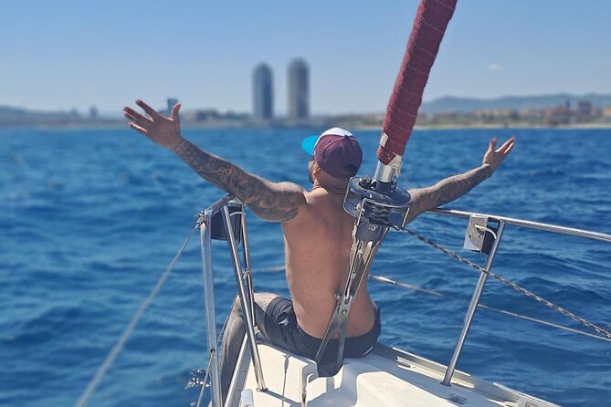 Private Sailing experience with open bar and snacks - What the two-hour sailing actually gives you