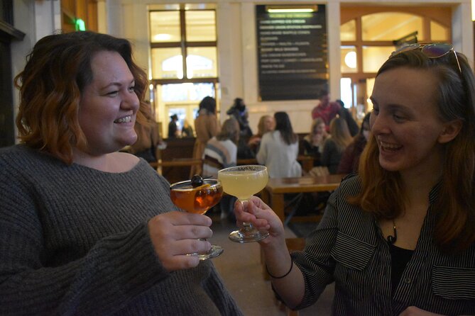Private Seattle Cocktail Tour - Why Fremont works so well for a cocktail walk