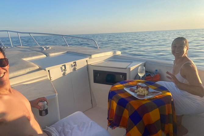 Private Sunset Cruise in San Jose del Cabo Appetizers,open bar - Two hours of open water and changing light