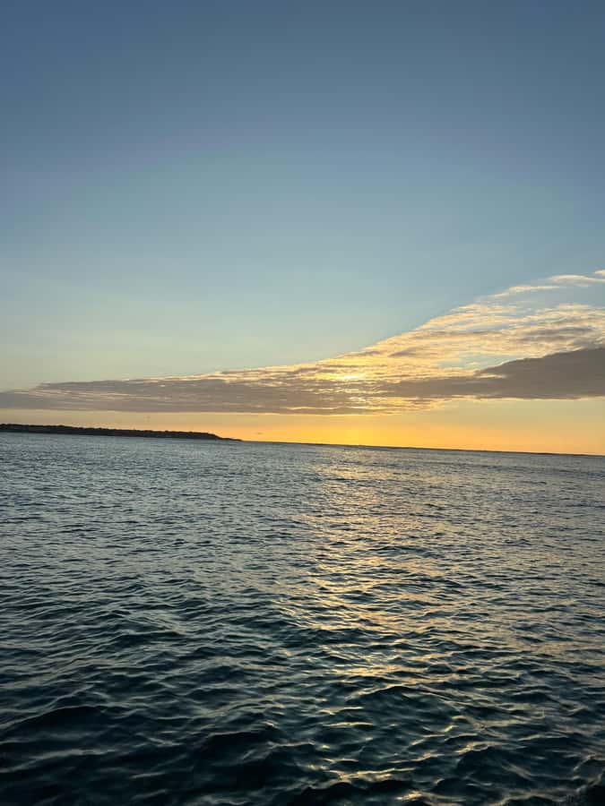 Private sunset: Open Bar Boat Party with Music and Games - The first 30 minutes: seeing Cartagena Bay
