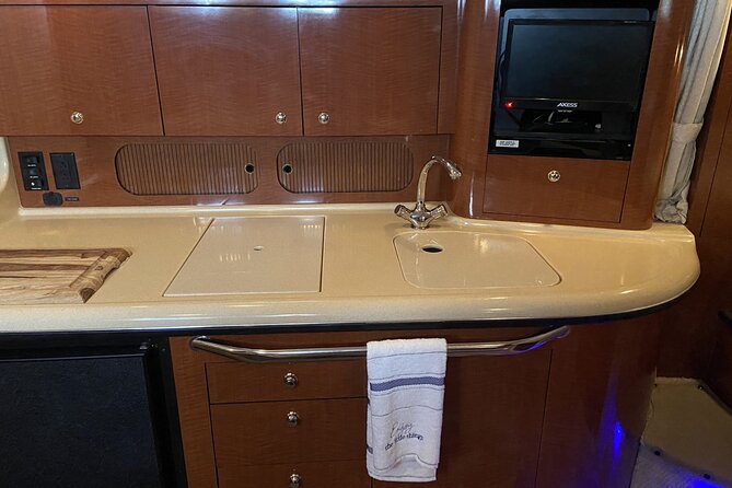 Private Yacht in Punta Cana, Unlimited Drinks and HipHop Music - Is $1,150 a good value?