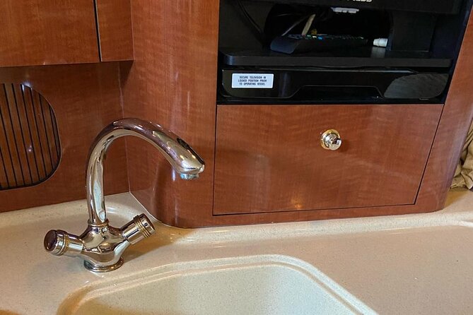 Private Yacht in Punta Cana, Unlimited Drinks and HipHop Music - Who will enjoy this most