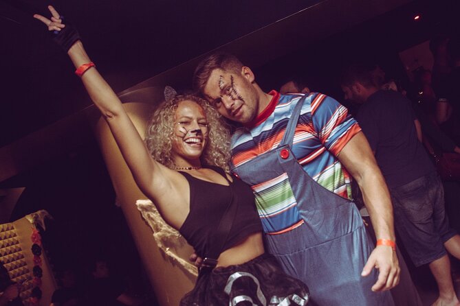Pub Crawl Barcelona: 4 nightclubs + shots + skip-the-line entry - How to make the night run better