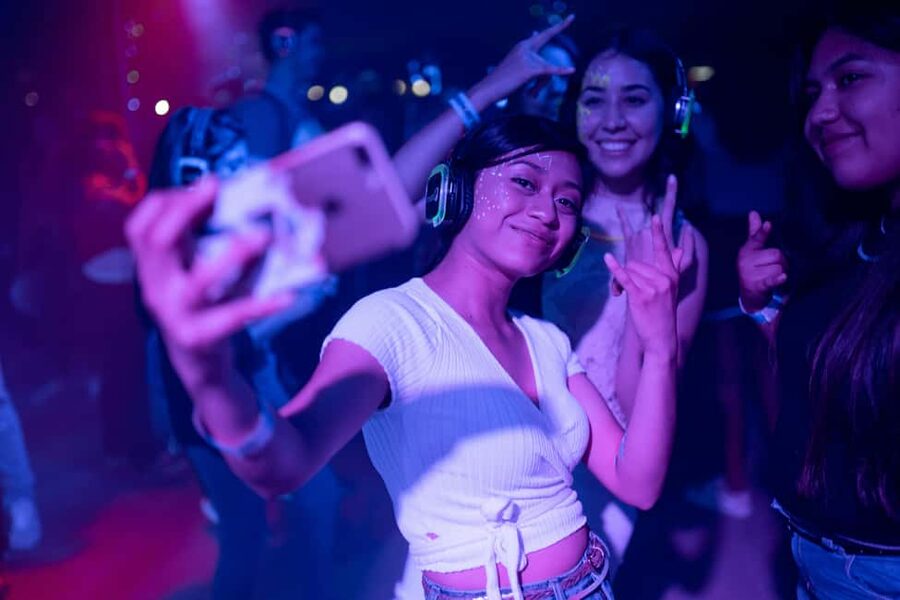Pub Crawl Nice: Free Shots,Best Bar, Secret Surprise with us - What the feedback tells me about the experience