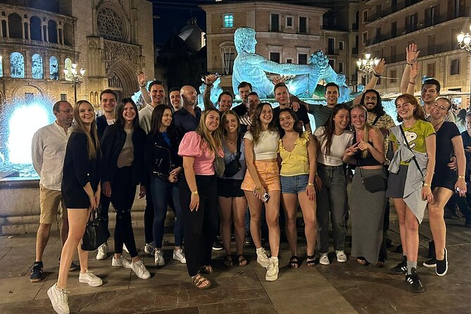 Pub Crawl Tour in Valencia - Stop one at Plaça del Negret