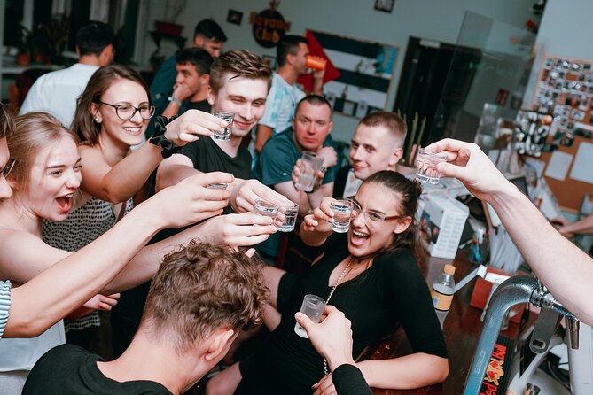 Pub Crawl + Unlimited Drinks + VIP entry + Drinking Games & Photographer - The guides make or break the evening