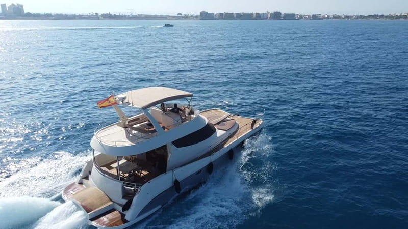 Puerto del Carmen: Private Sunset Catamaran Tour with Drinks - Is $566 good value for your group?